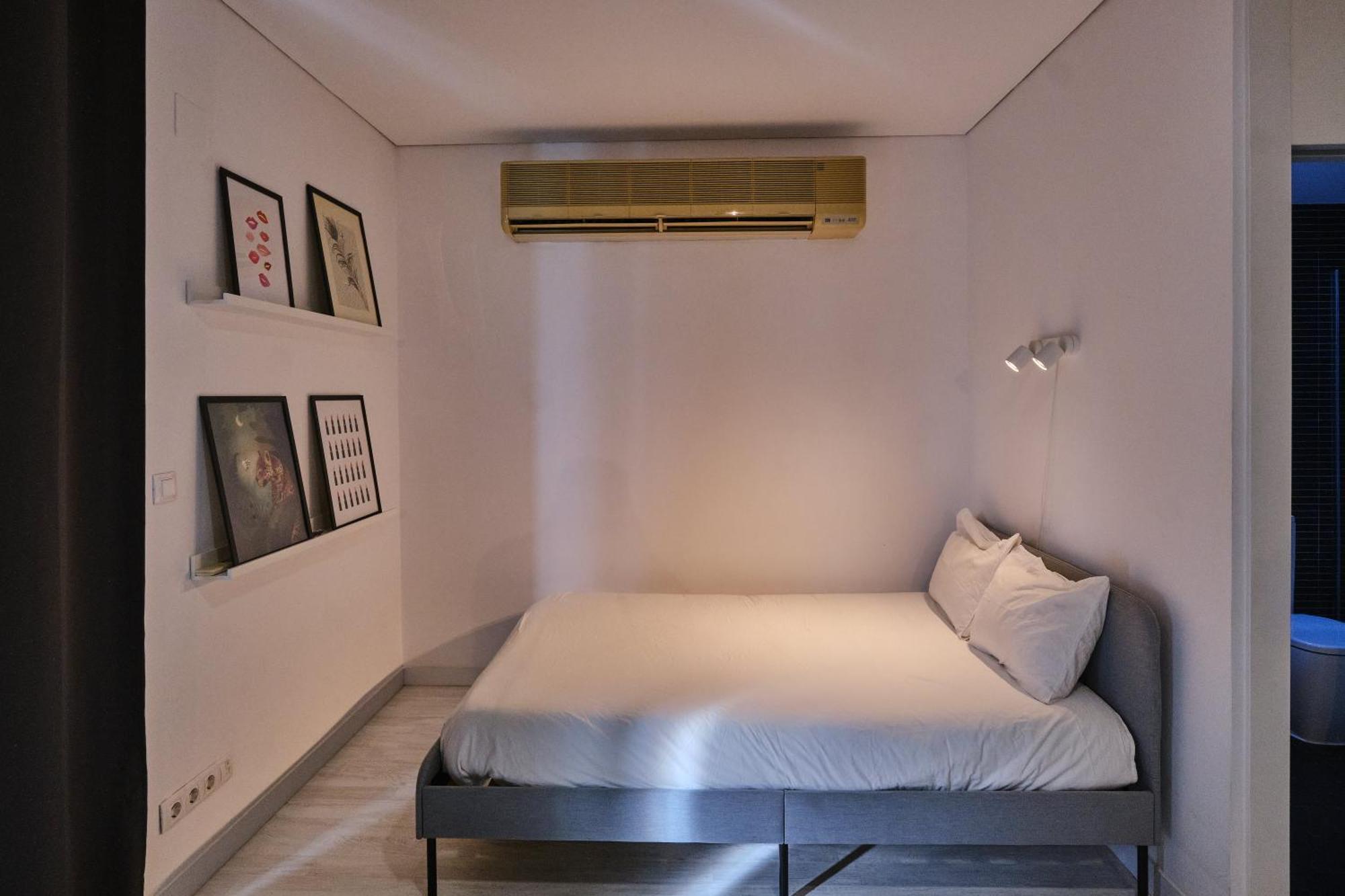 شقة Aeropuerto Loft Poligono مانيسيس الغرفة الصورة